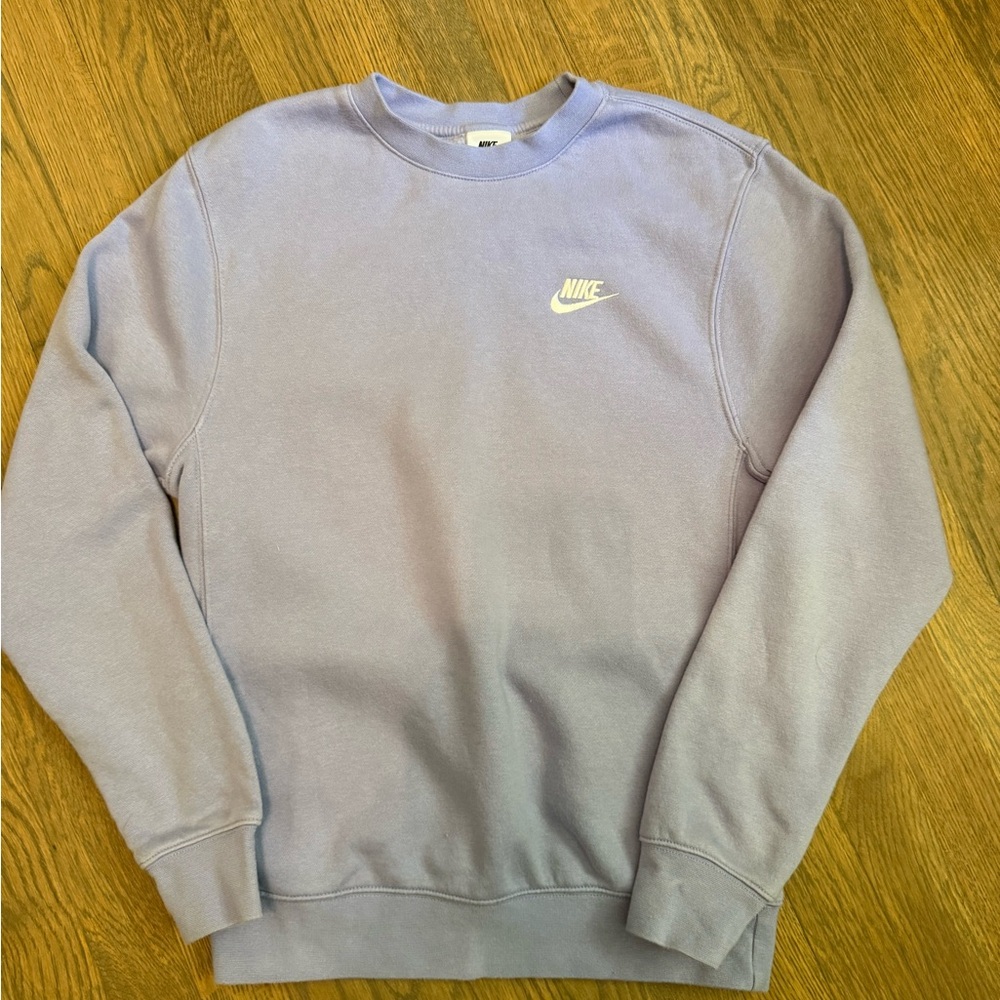 Nike Women’s Lilac Sweatshirt